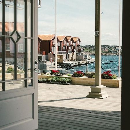 Hotel Strana Halleviksstrand Екстер'єр фото
