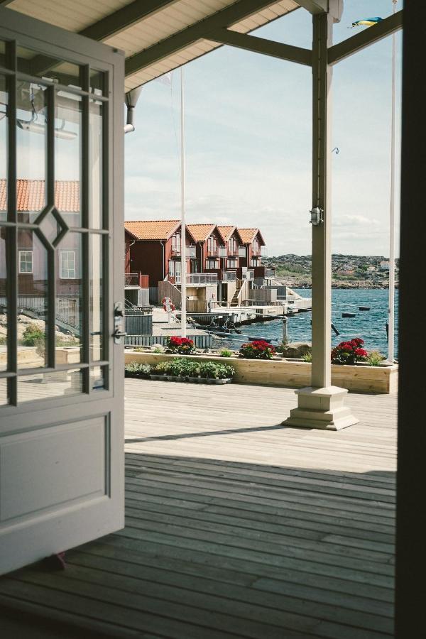 Hotel Strana Halleviksstrand Екстер'єр фото