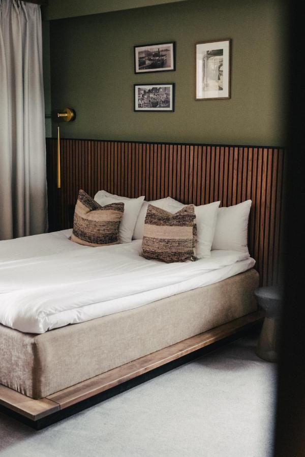 Hotel Strana Halleviksstrand Екстер'єр фото